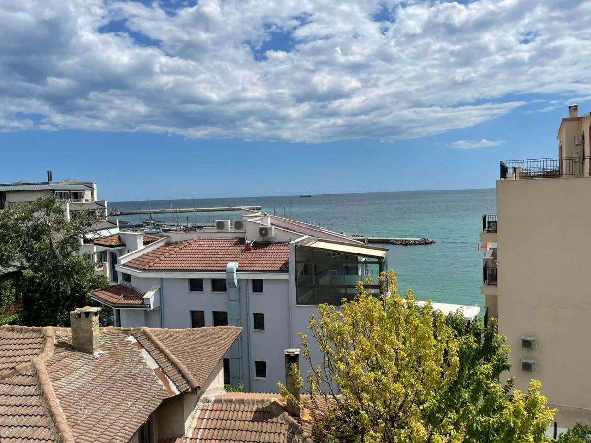 Sea View Apartment Balchik Eksteriør billede